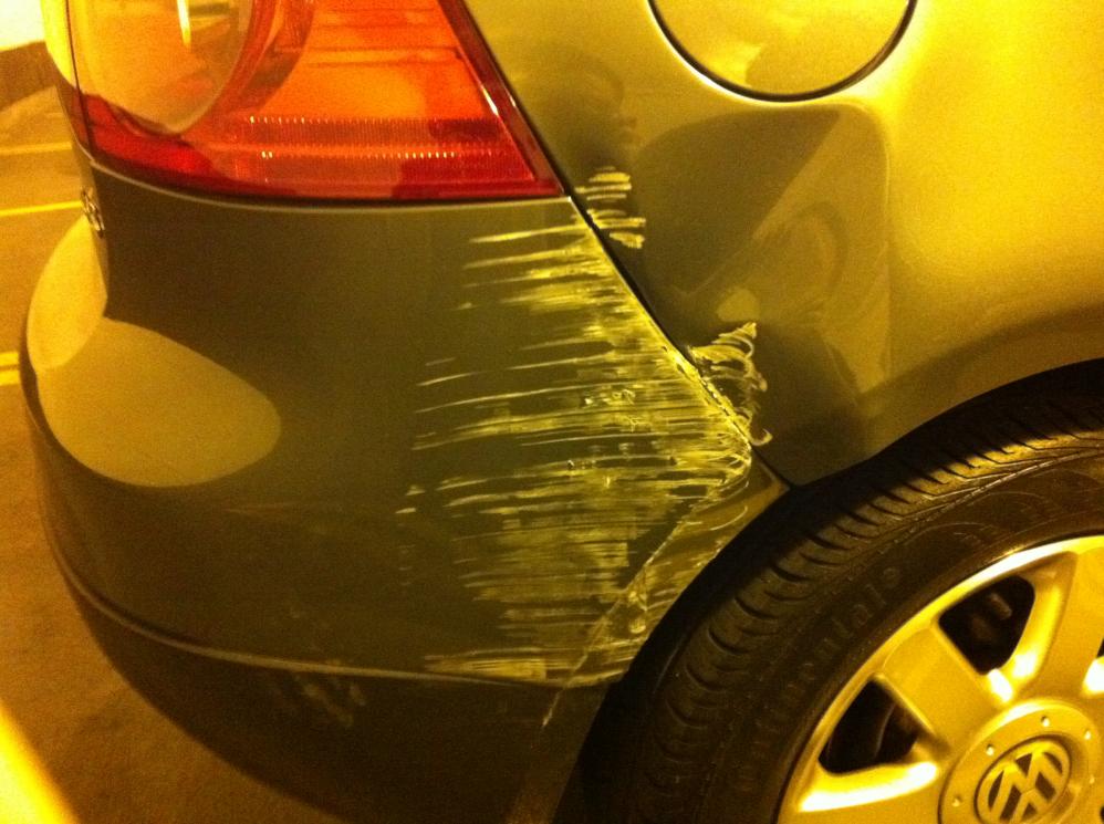 Hardly Scratched and Dent on Left Side of rear bumper. - Volkswagen Forum -  VW Forums for Volkwagen enthusiasts